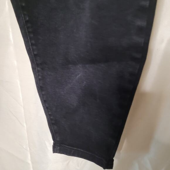 Terra & Sky Women's Plus Size 22W Black Paperbag Waist Jeans - Picture 7 of 15